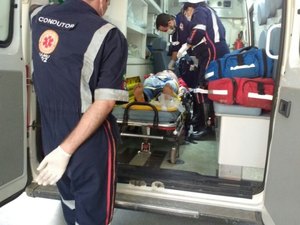 Após colidir com bicicleta, motociclista foge sem prestar socorro