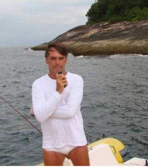 Ibama exonera servidor que multou Bolsonaro por pesca irregular