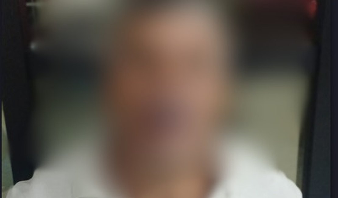 Polícia prende homem por causar confusão em missa no Sertão de AL e descobre que ele era foragido de SP