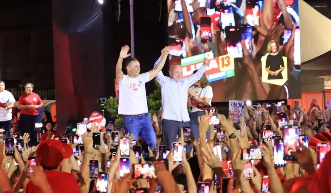 Após visita a AL, Lula abre 25 pontos sobre Flávio Bolsonaro, diz pesquisa