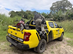 8º BPM intensifica combate à criminalidade e apreende motos com restrição de roubo; ação integrada da PM retira criminosos de circulação
