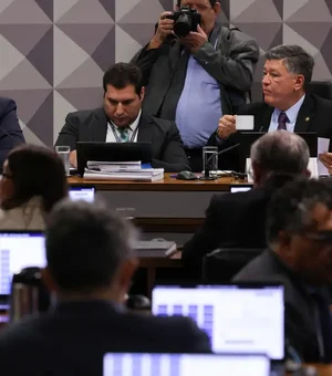 CPMI do INSS rejeita convocar Lulinha e o ministro Jorge Messias