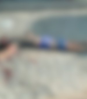 Homem de 45 anos é encontrado morto e ensanguentado no meio da rua em Porto Calvo