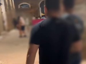 Foragido de Minas Gerais por estuprar criança de três anos é preso durante show em Maceió