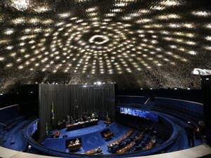 PSDB, DEM e PPS entrarão no STF contra manutenção de direitos políticos de Dilma