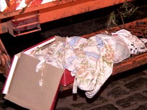 Polícia investigará as circunstâncias da morte de bebê encontrado no lixão