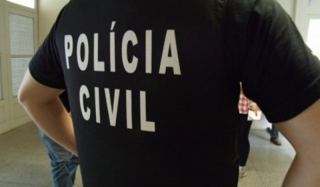 Policiais civis de Alagoas são detidos suspeitos de vigiar candidato em PE