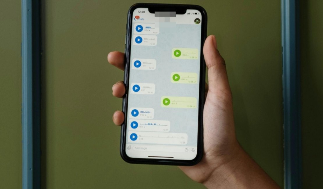 Homem oferece dinheiro a criança em troca de sexo e é preso em Maceió após ela expor áudio como prova