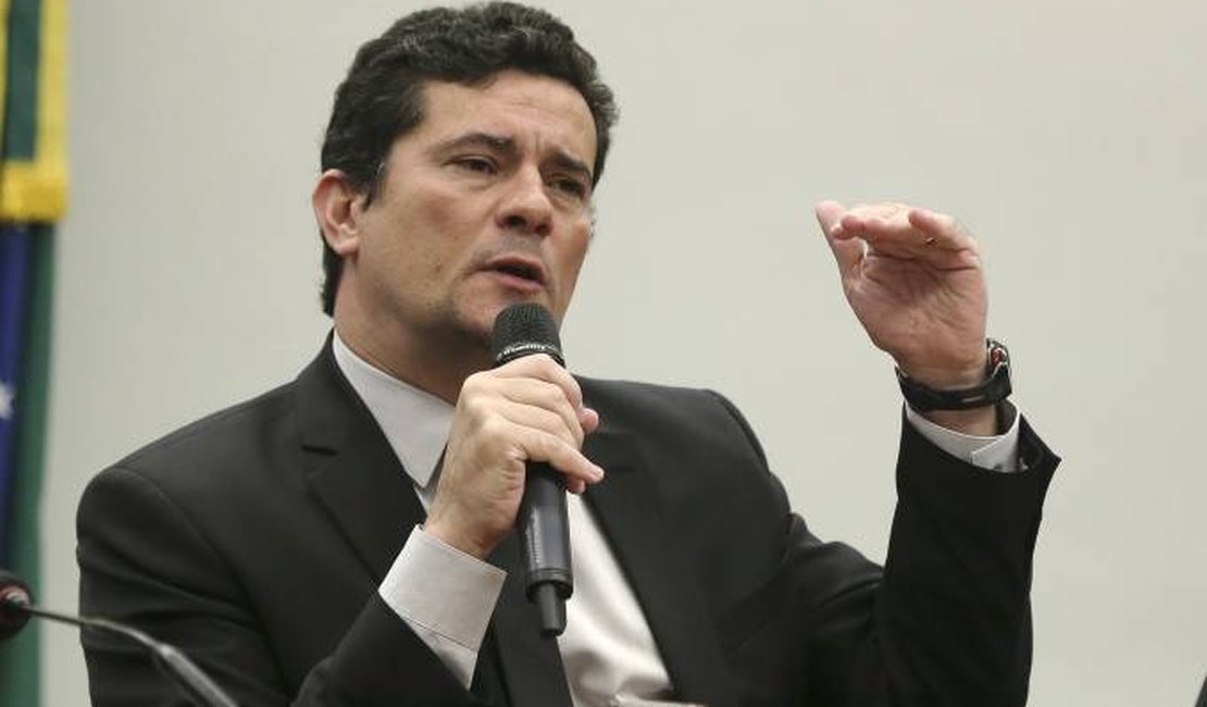 Em diálogos vazados, procuradores criticam Moro: 'viola sistema acusatório'