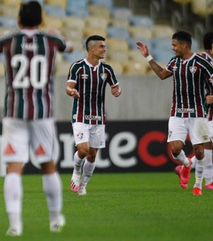 Fluminense vence Flamengo nos pênaltis e adia decisão do Carioca