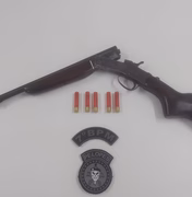 Homem é preso por posse ilegal de arma de fogo em Carneiros
