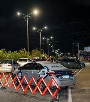 Suspeitos de de roubo de celular em Maceió são presos na Operação Lei Seca