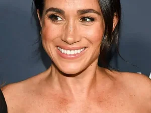 Meghan Markle recua na decisão de lançar livro para evitar guerra com a realeza