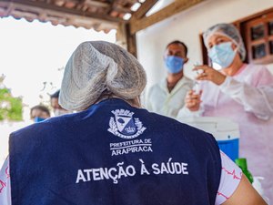 Arapiraca: apenas idosos acamados ou com problemas de locomoção são vacinados em casa