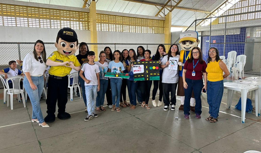 Estudantes da rede municipal de Arapiraca participam de oficinas de educação no trânsito