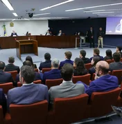 Saiba como foi o 1º dia do julgamento de Bolsonaro e mais sete réus