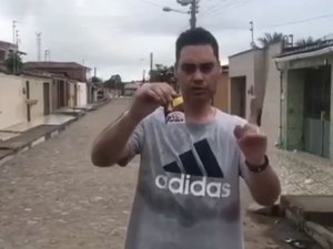 [Vídeo] Prefeito de Teotônio Vilela denuncia adulteração de 'santinhos' na cidade