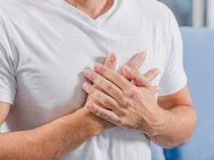 Síndrome do Coração Partido: quando as emoções afetam nossa saúde física