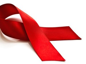 Saúde antecipa ações do Dezembro Vermelho