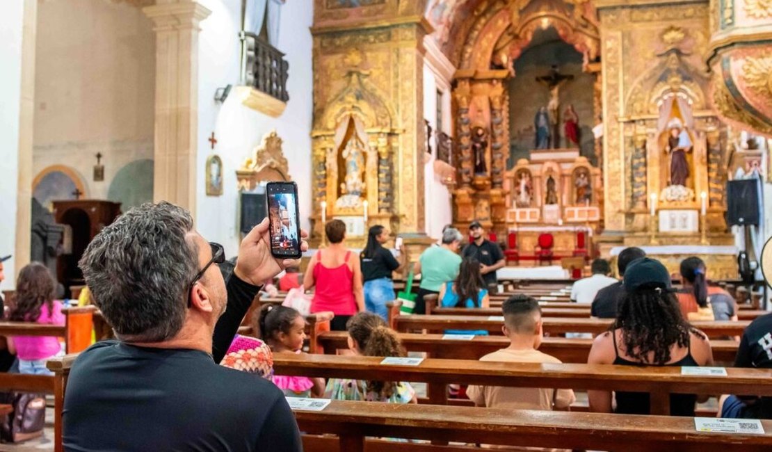 Penedo: parceria entre poder público e empresas atrai mais turistas para o município