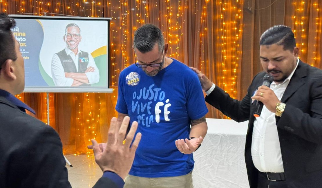 Leonardo Dias fortalece apoio entre cristãos durante reunião com lideranças