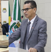 Dr. Valmir não comparece a recepção de Teca Nelma no PT Maceió