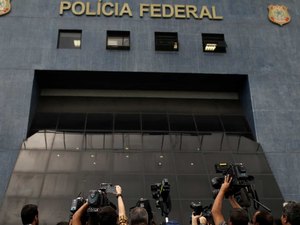 Delegados a Bolsonaro: 'PF não faz comunicação pessoal com o presidente'