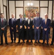Procurador-geral do MPAL celebra recondução com missa e visita ao museu