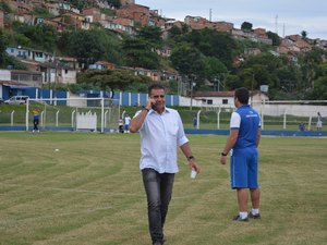 Após o título, CSA mapeia mercado buscando reforços para a Série A