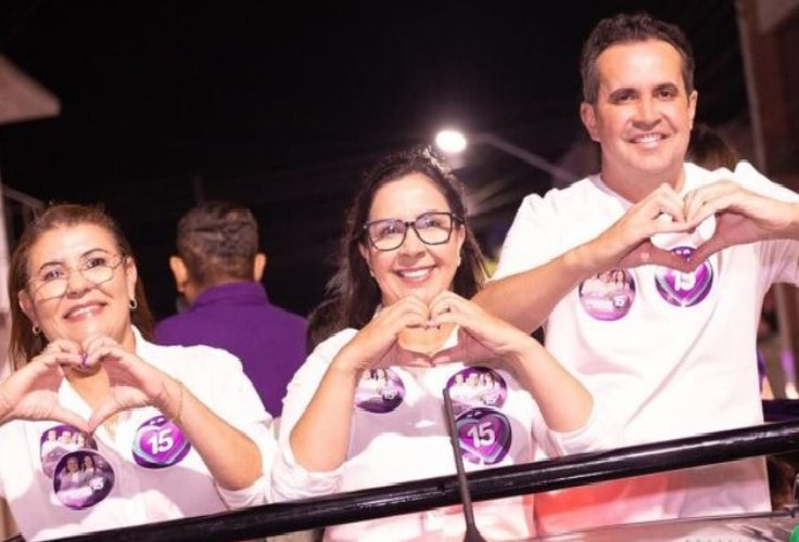 Prefeita e vice de Carneiros não conseguem se separar de ex-prefeito, mentor da dupla