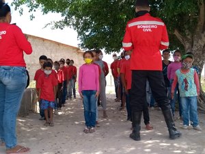 [Vídeo] ONG realiza ação para arrecadar doações para crianças da zona rural de Girau de Ponciano