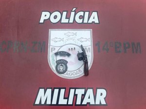 Militares do 14º  BPM prendem homem por porte ilegal de arma de fogo em Colônia de Leopoldina