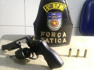Após abordagem do 4º BPM, homem é preso e arma é apreendida no Clima Bom