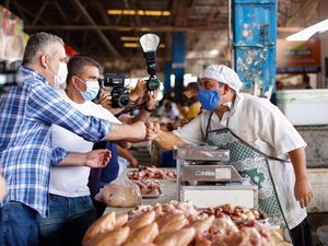 Alfredo Gaspar visita Mercado da Produção e participa de encontros com candidatos a vereador e lideranças sindicais