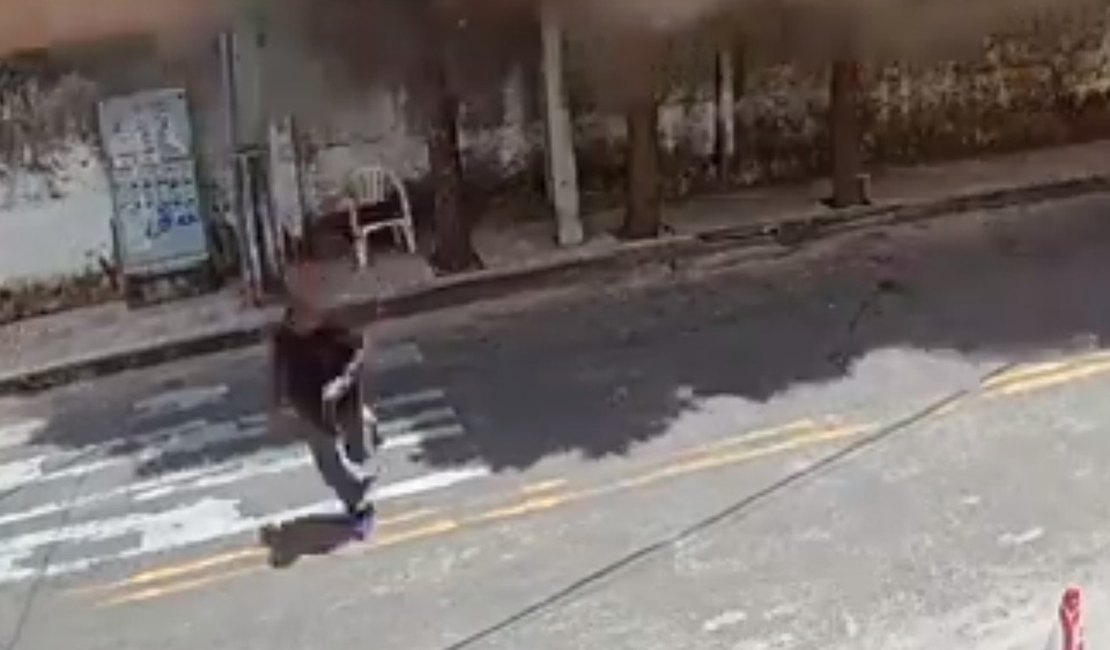 Vídeo mostra correria durante desabamento de prédio em Fortaleza