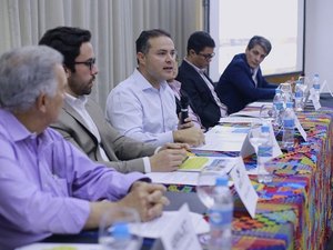 Governador Renan Filho assina termos para fomento do turismo nesta terça-feira (18)