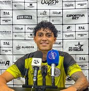 [ Vídeo]Feliz pelo gol do acesso, pela vantagem na semifinal, mas com os pés no chão, diz Motta