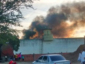 Pelo menos seis detentos foram mortos durante rebelião em presídio