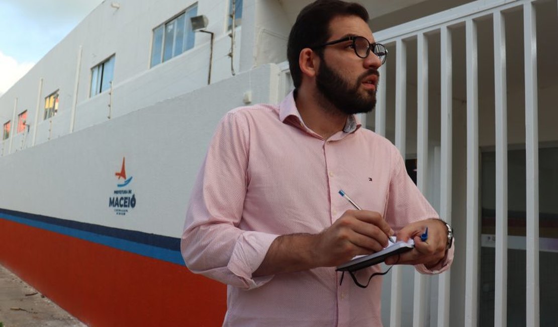 Luiz Rogério retorna à Secretaria de Educação de Maceió após saída de Victor Braga