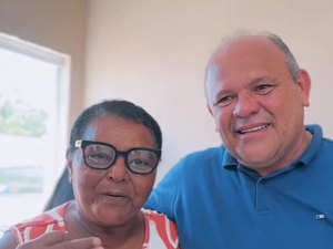 Prefeitura de São Miguel dos Milagres entrega óculos do programa Olhar da Saúde