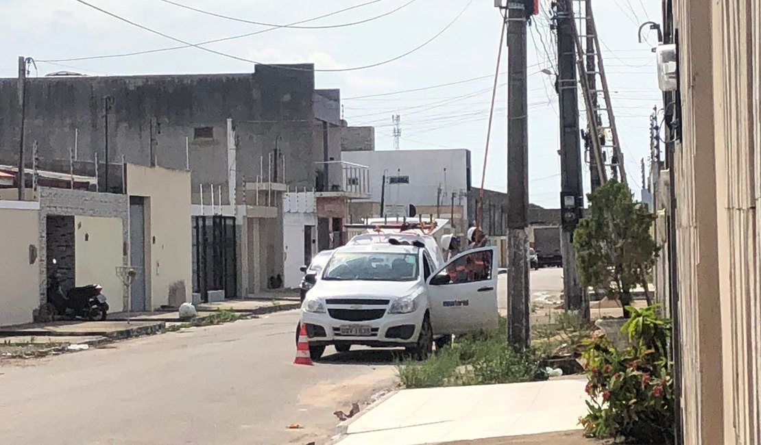 Após temporal, distribuição de energia elétrica em Arapiraca segue oscilando em vários pontos da cidade