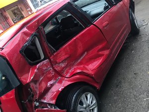 Mecânico é preso por dirigir carro de cliente e causar acidente em Maceió