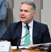 Com relatório de Renan Filho, comissão aprova renovação gratuita da CNH
