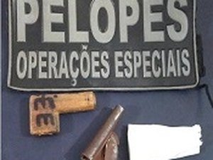 Adolescente é apreendido com arma de fogo em Joaquim Gomes