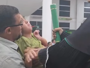 Mãe se forma em Fisioterapia para entender melhor condição do filho com AME