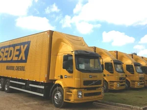 Mulher ganha indenização por atraso em encomenda com pedido de namoro