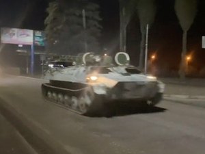 Novos bombardeios matam soldado ucraniano e deixam militares feridos