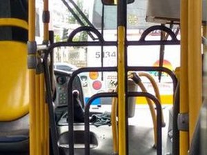 PM impede assalto a transporte coletivo no bairro da Serraria, em Maceió
