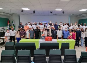 MPAL entrega certificados de cursos para as comunidades capacitadas pelo projeto Empoderador Digital
