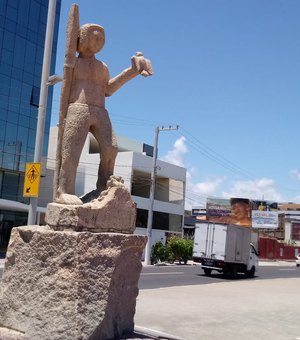 Onde estão as duas estátuas de pessoas negras em Maceió
